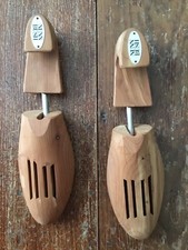 Set Of Nunn Bush Wooden Cedar Shoe Stretchers/Keepers Size XL