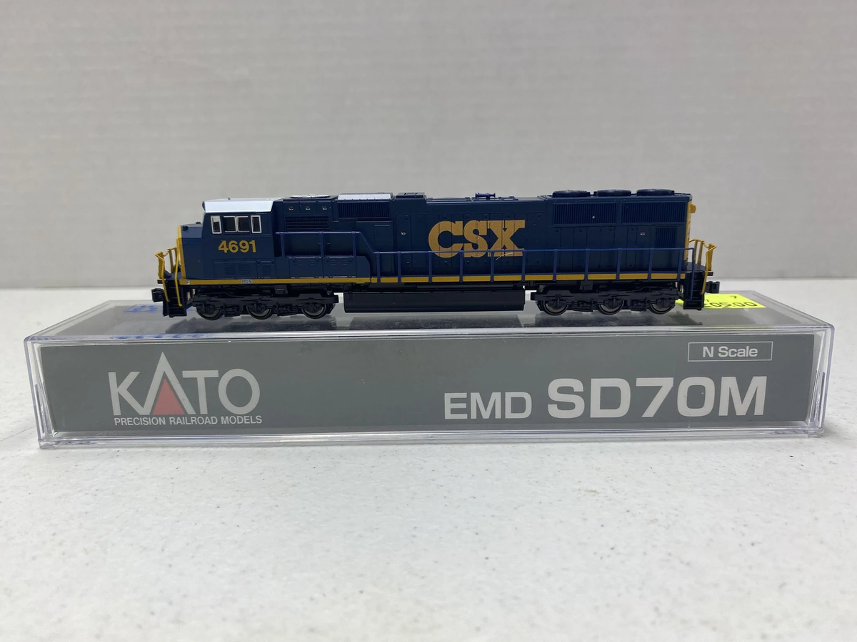 KATO EMD SD70MAC CSX #713 出品No.26 KATO EMD SD70MAC CSX #713 出品No.26