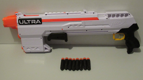 Nerf Ultra THREE Blaster - Tested & Working! + 8 x Ultra Darts - Picture 2 of 2