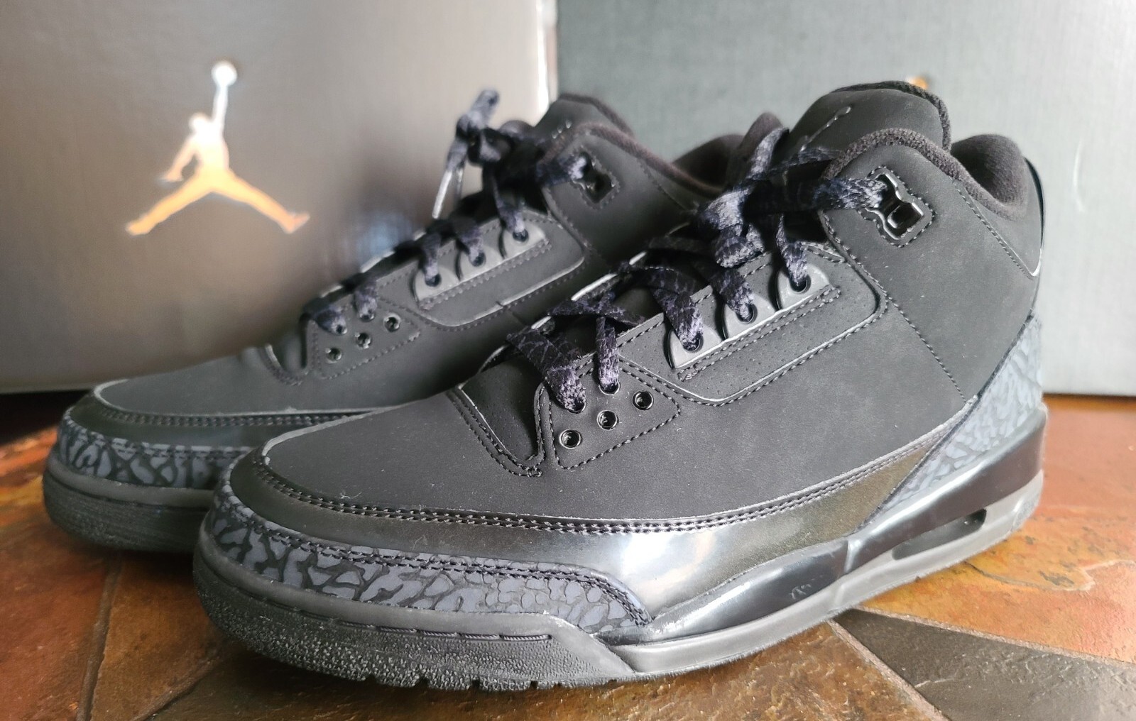 nike air jordan black cat