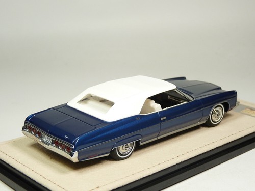Stamp GLM STM731002 1/43 1973 Chevrolet Caprice Convertible Resin Model Car - Picture 2 of 3