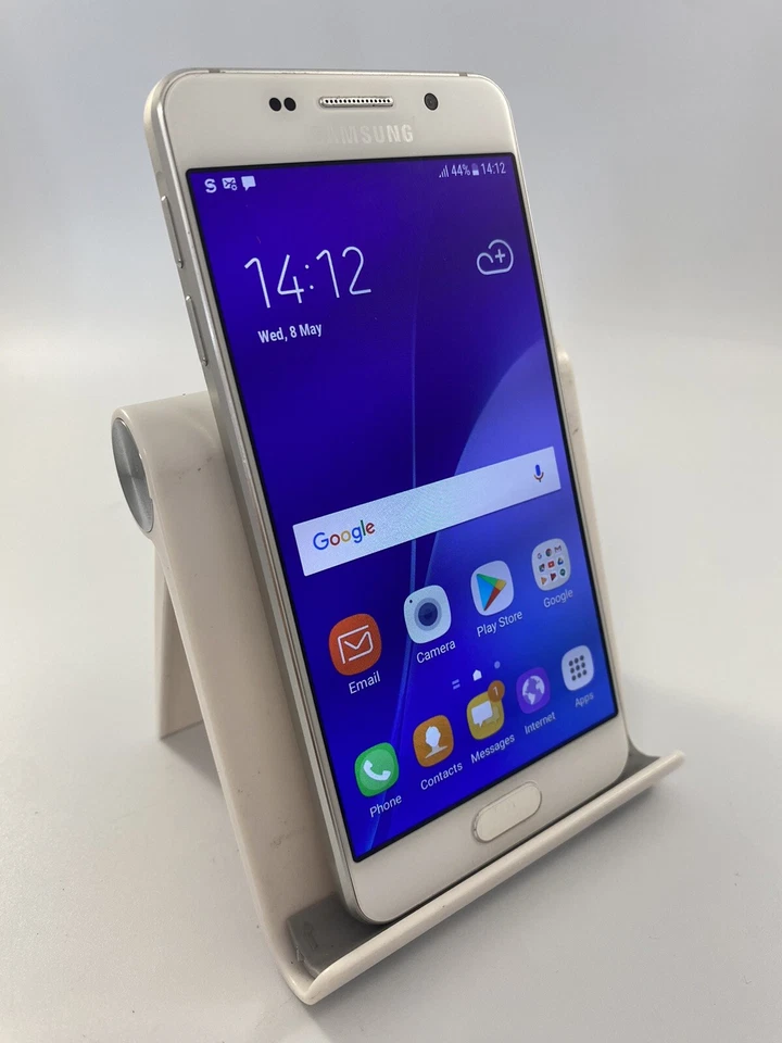 Samsung Galaxy A3 · 32GB, photo 1 of 5
