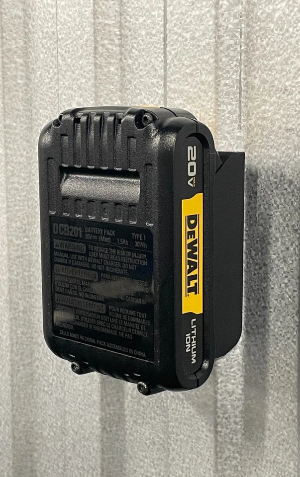 Portapilas Magnético DeWalt 20v Organizador Tablero Herramienta Garaje Tienda Bandeja EE. UU. Foto 4 de 4