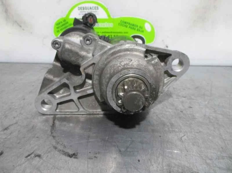 02T911023G DEMARREUR DE VOITURE / BOSCH / 0001120400 / 2720071 POUR AUDI A2 8Z - Photo 2/4