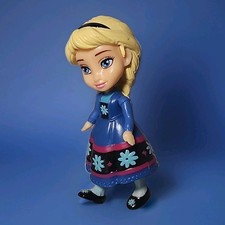 Disney Frozen YOUNG ELSA Mini Toddler DOLL Poseable Figure