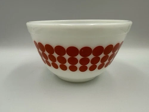 Pyrex 1960s Vintage  Dazzling Dots Bowl, 401 1 1/2 pint
