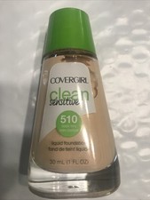 COVERGIRL Clean SENSITIVE Liquid Foundation 510 CLASSIC IVORY unsealed NWOB