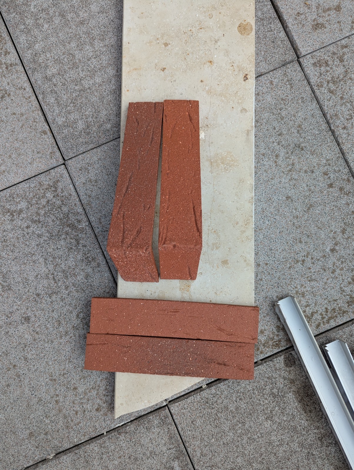 Bild 2 von 9