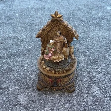 Vintage Nativity Scene Music box  Statue 6" Tall Jesus mother Mary