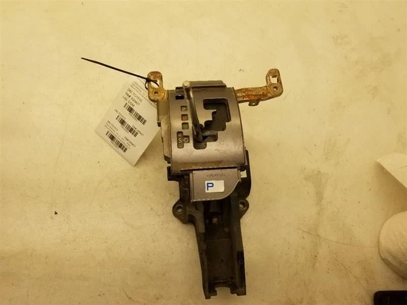 Toyota 4 Runner SR5 2010 4x4 transmisión automática conjunto de palanca de cambios Foto 3 de 4