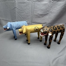 Hand Carved Wood Pig Sculptures Set of 3 Folk Art Painted Signed DP 2007-2010