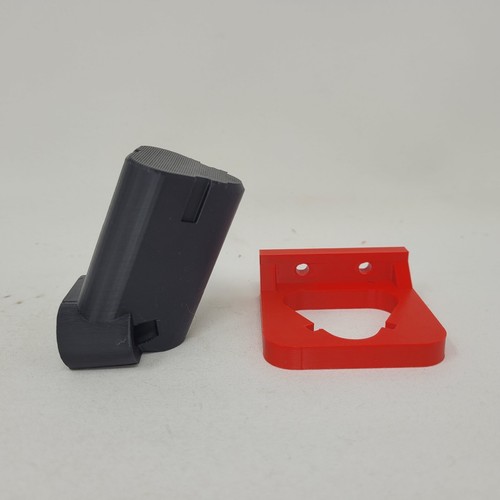 Milwaukee M12 Tool & Battery Holder Mounts - Red, 10-Pack Organizer Set