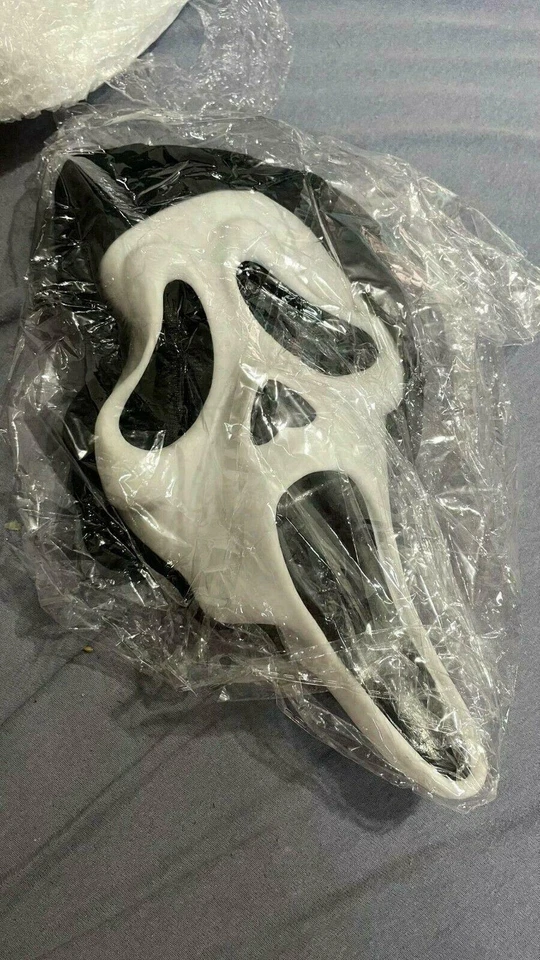 NEW Mask Scream World Fun Ghostface Easter Unlimited Ghost Face Rare Halloween - Image 4 of 4