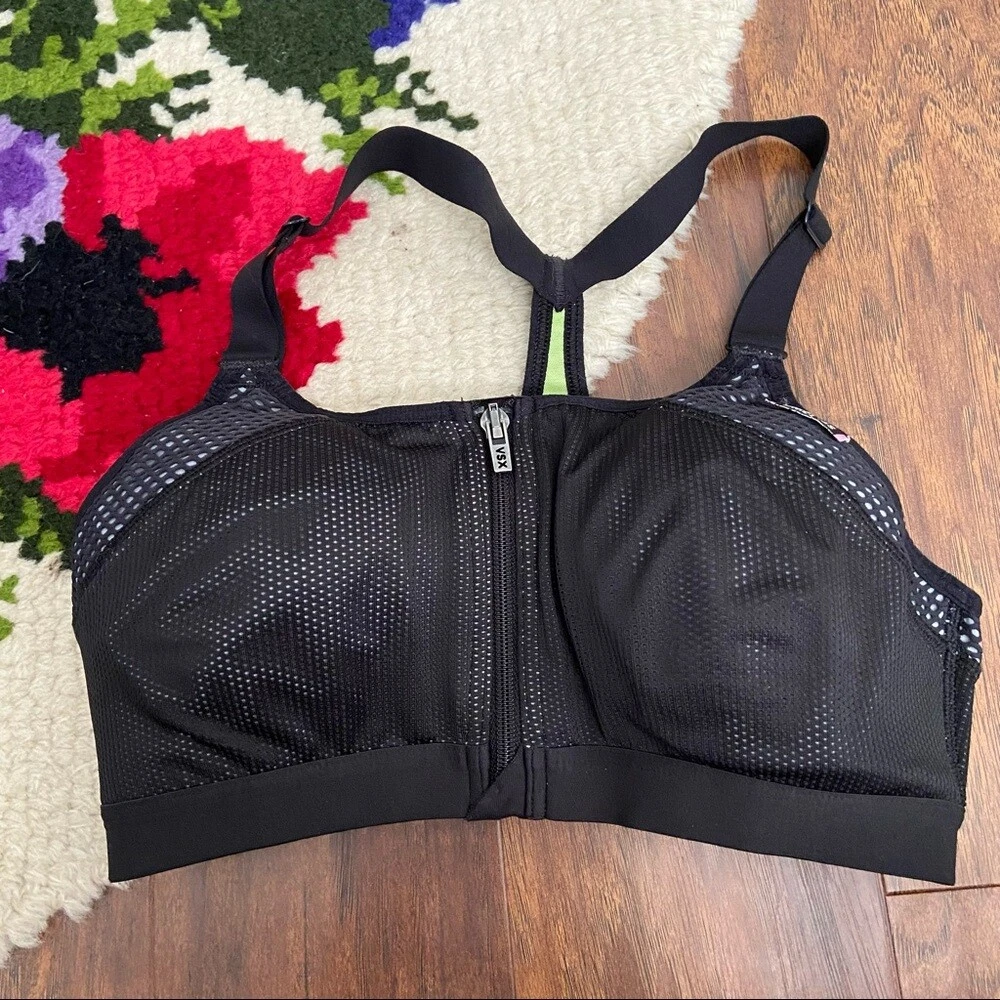 Victoria's Secret VSX Sport Black Mesh Zip Front Knockout Sports Bra