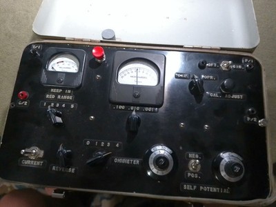 VTG Portable  Logging System Ohmmeter Model ER61 No. 10103 4 Eveready Batteries