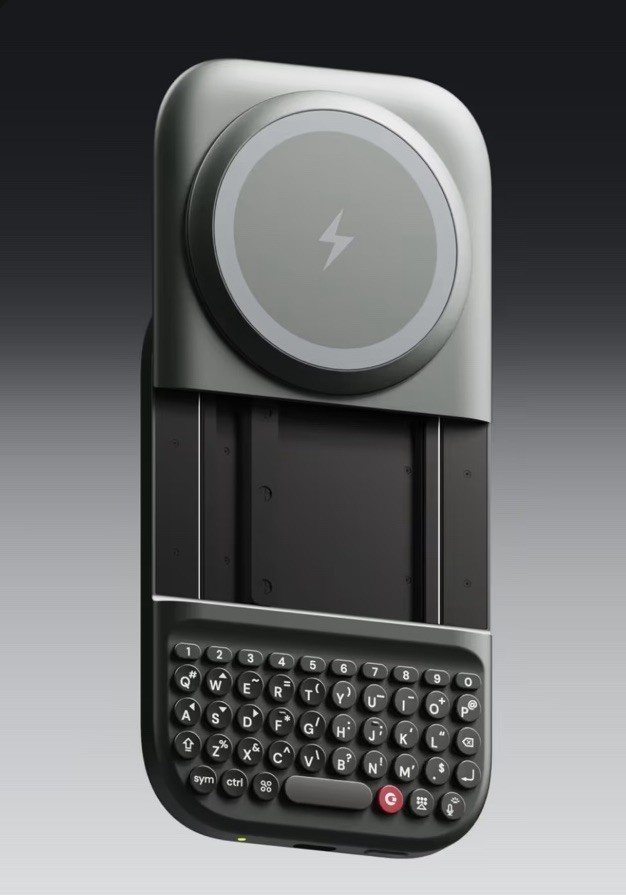 Revolutionary Slide-Out Bluetooth Keyboard &ndash; Built-In Charger Typing For Phones