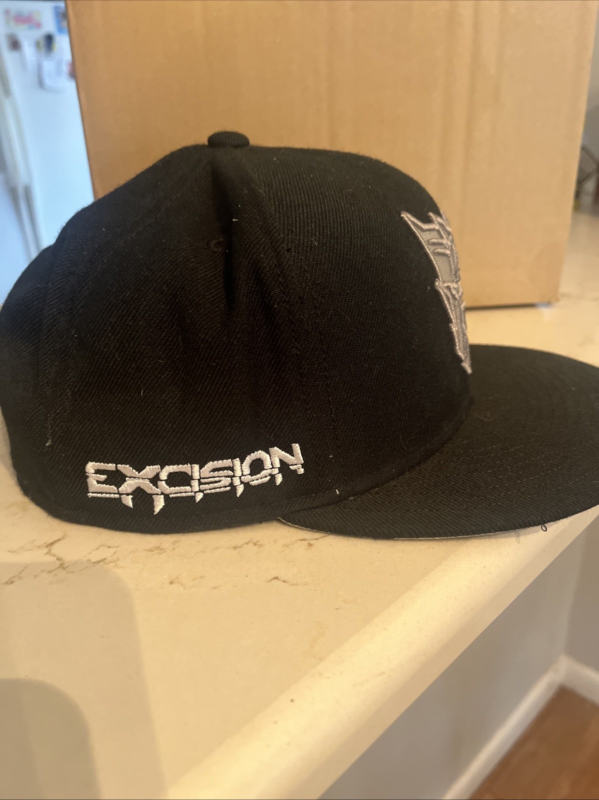 black Transformers Autobots snapback cap - image 2