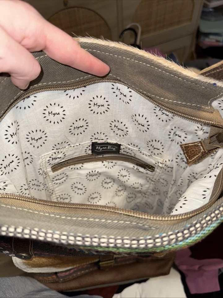 MYRA KITSCHY Vaquera Suroeste Boho Mochila Bolso Grande Piel de Vaca Estampado Animal NUEVO Foto 3 de 4