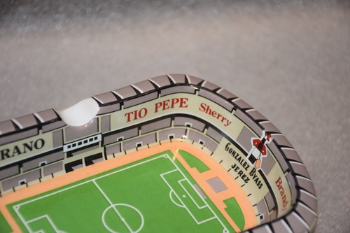 Vintage Gonzalez Byass Tio Pepe Sherry Stadionform Porzellan Aschenbecher mit Box - Bild 4 von 8