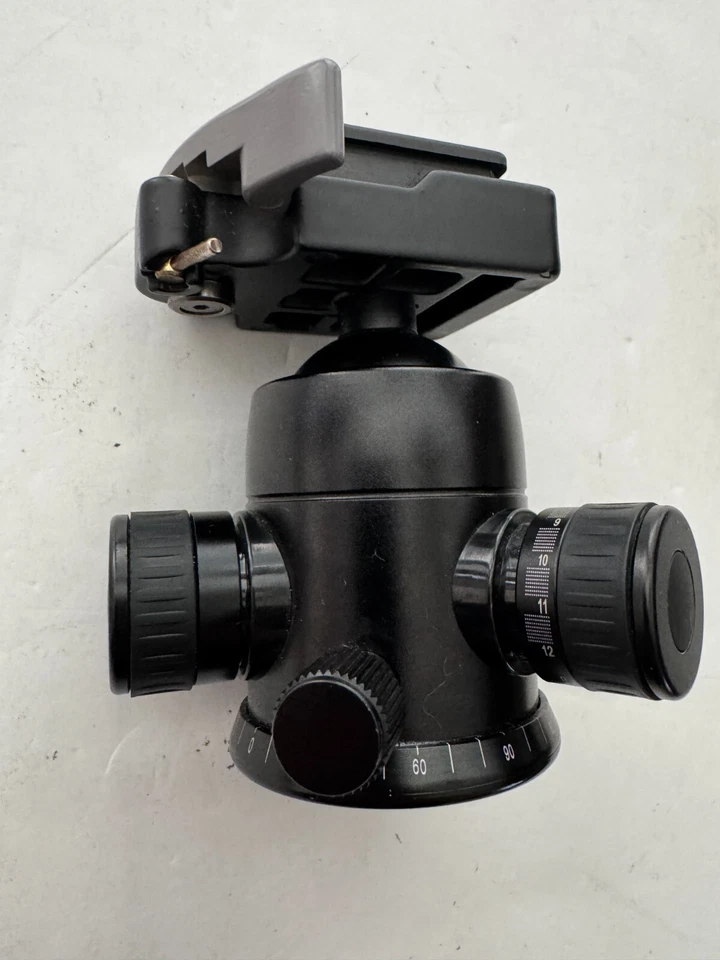 Calumet 7048 Pro-D Series Ball Head Mount with QR Plate - Image 4 of 4