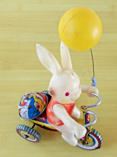 Vtg Suzuki Tin & Celluloid Bunny Rabbit Tricycle Japan Wind Up Toy | eBay