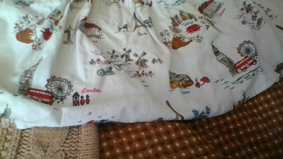 Gymboree Size 7 Ribbed Paris/Rome/London/Amsterdam Skirt 2-Pock Cotton Elastic W - Image 2 of 4