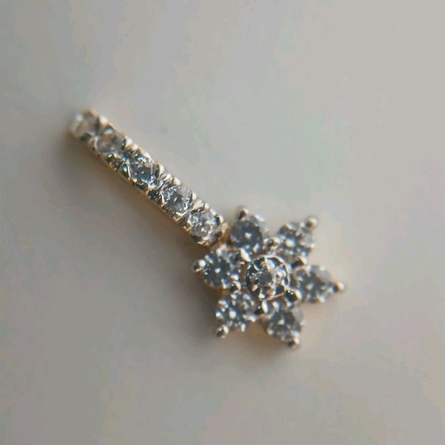 14K Gelbgold Diamonique DQ CZ Stern Blume Anhänger - Bild 3 von 6