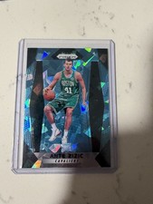 2017-18 Prizm Ante Zizic Rookie Card RC Blue Cracked Ice Parallel #44/99. rookie card picture