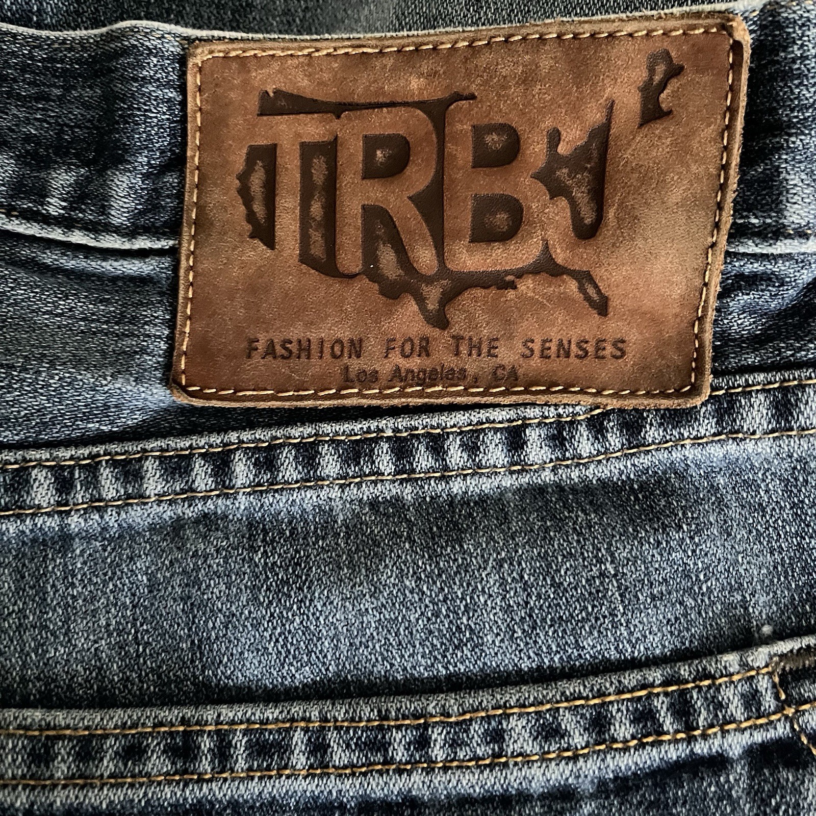 True Religion Geno No Flap Relaxed Slim Fit Jeans Distressed Denim Men’s 31 X 33 thumbnail 10