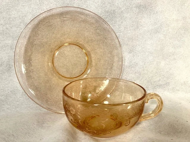 Fostoria VESPER Depression ELEGANT Glass AMBER Coffee Tea CUP SAUCER Set VINTAGE - Image 2 of 3