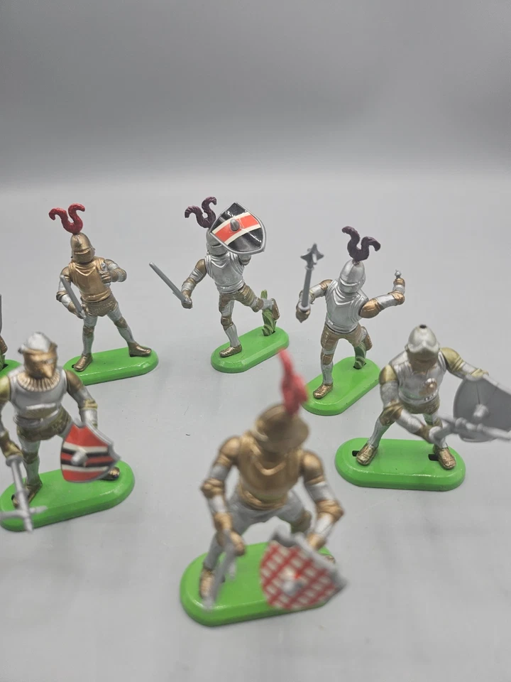 W. Britan - Britains Knights Lote de 2 Torneo Caballeros Soldados Estaño Base Foto 4 de 4