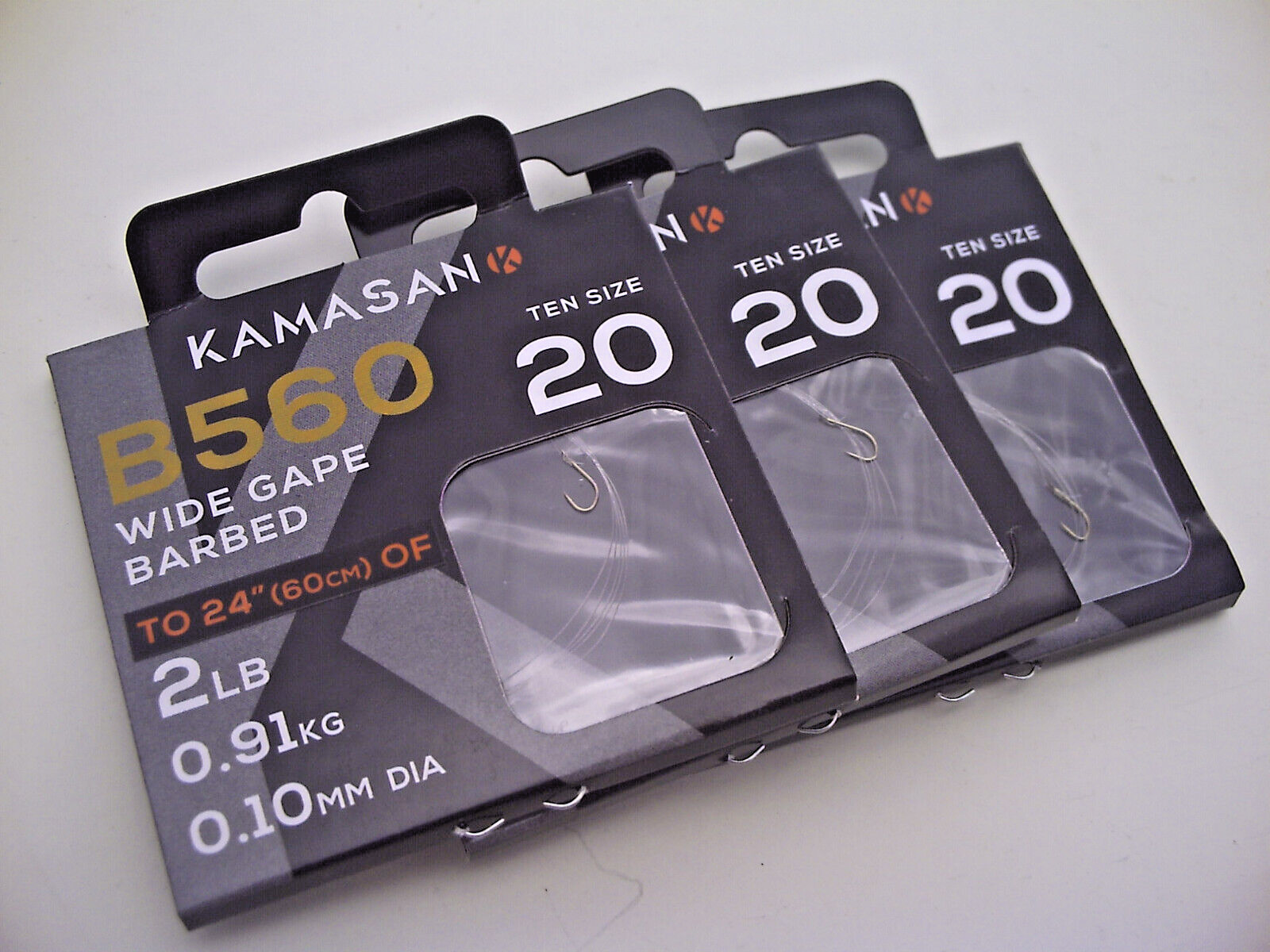 30 x Kamasan B560 Barbed Hooks To Nylon. Size 20. Perfect All Round Hook.