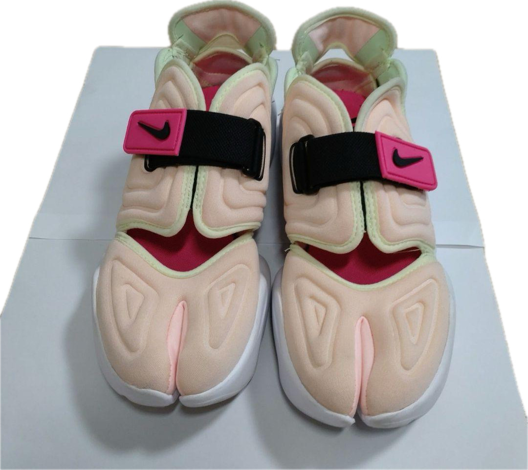 NIKE WMNS AQUA RIFT CW7164-800 ピンクベージュ系