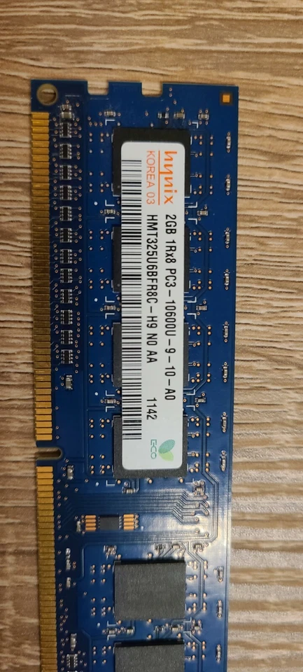 5 GB Hynix PC3-10600U DIMM 1600 MHz DDR3 SDRAM Memory (4 sticks- 2x1gb, 3x1gb) - Image 2 of 4