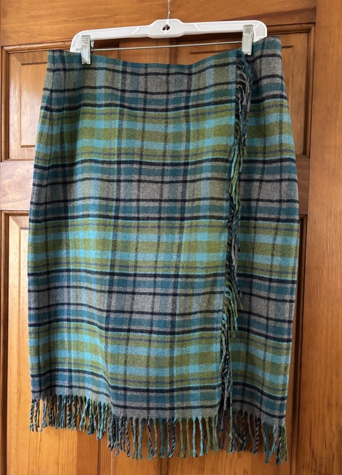 J Jill Women’s Size 14 Blue Wool Tartan Plaid Skirt