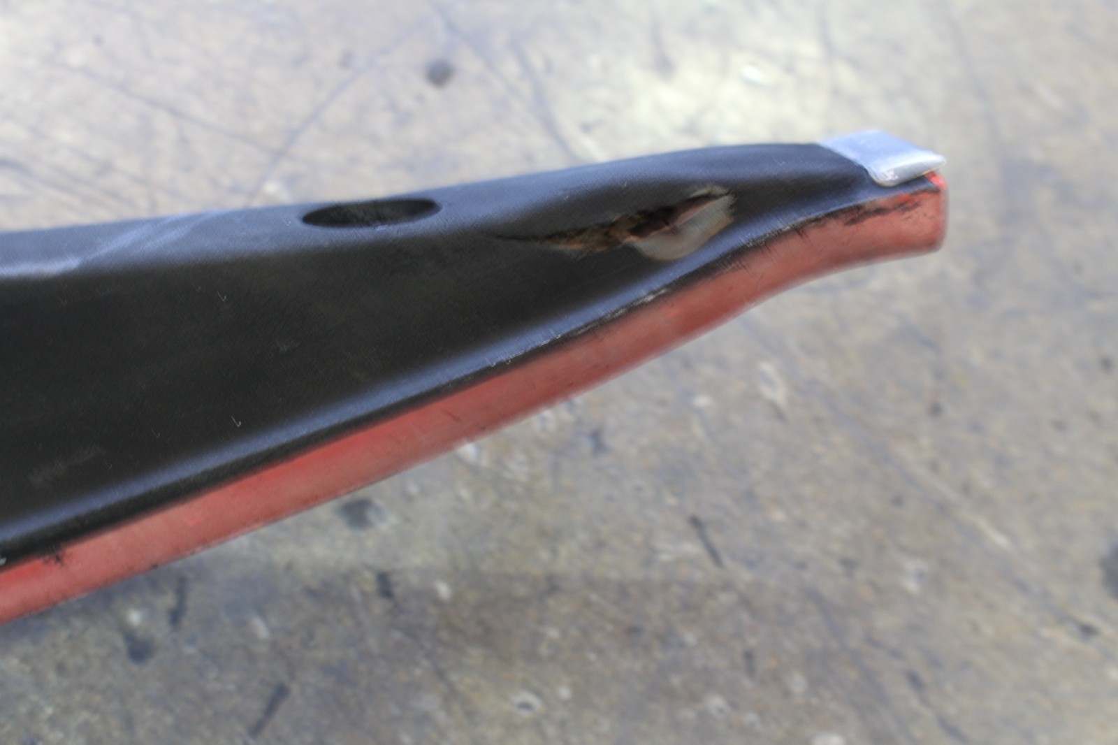 Ferrari Mondial, RH, Rear Upper Roof Rubber Moulding, Dmg, Used, P/N 60578200