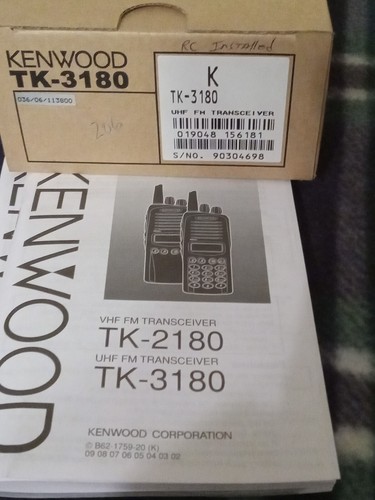 Kenwood tK-3180 UHF FM transceiver complete with Charger, Battery & Antenna,, - Photo 4/8