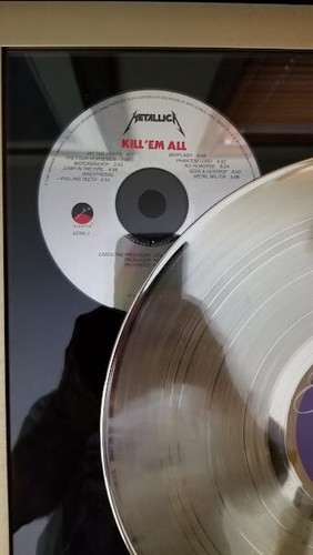 METALLICA? - ORIGINAL RIAA GOLD RECORD HONORARY AWARD ANYONE KNOW WHAT THIS IS? - Picture 3 of 5