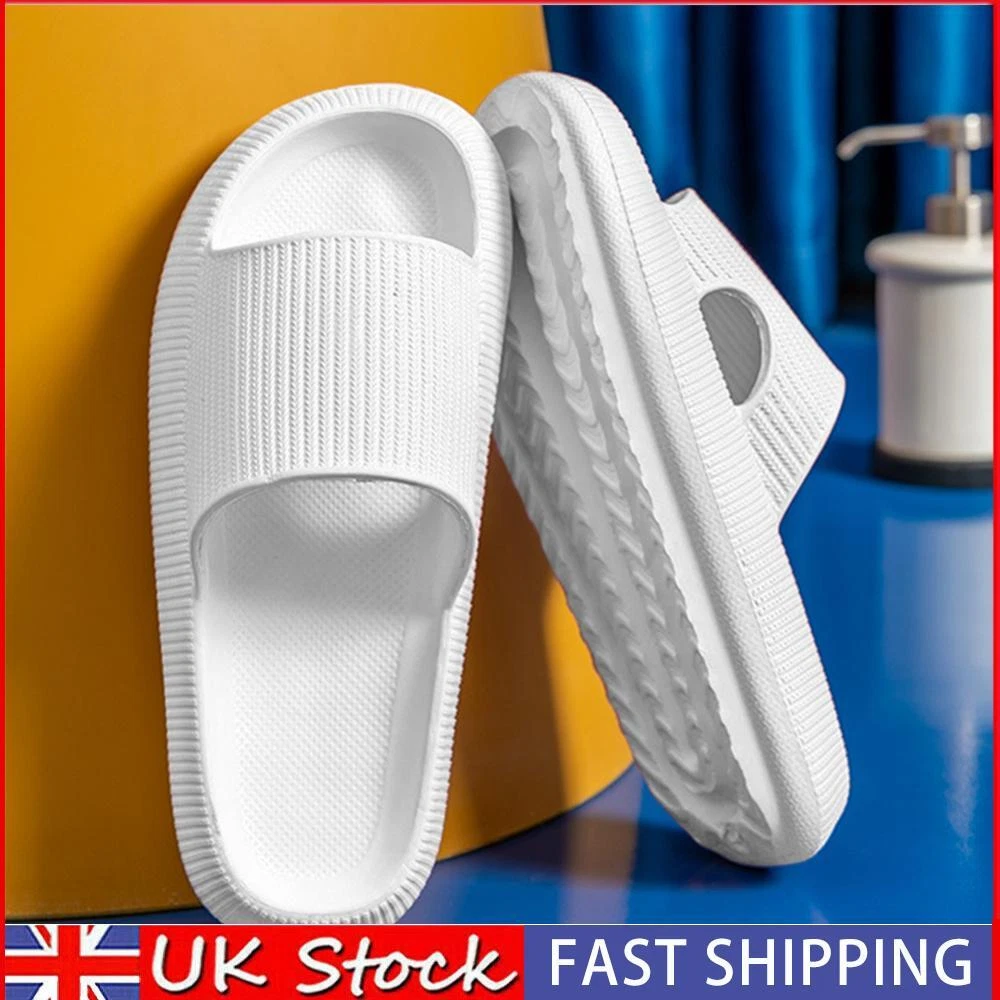 Walking with online slippers at home