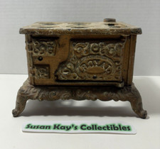 Royal Cast Iron Dealers Salesman Sample Miniature Stove Gold color