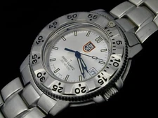 Luminox:  US Navy Seal Diving Watch 3200 Series MISSING FOLD OVER CLASP