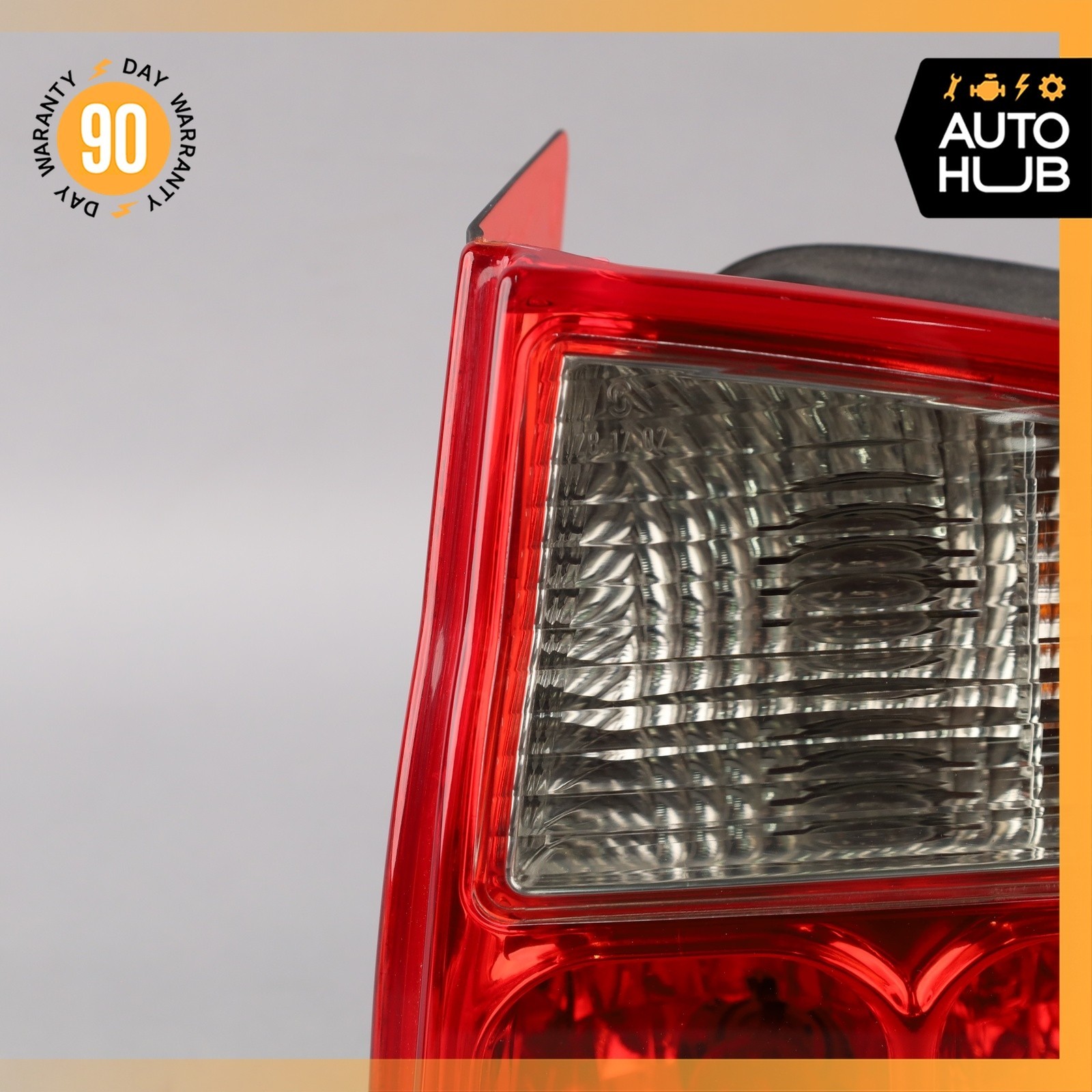 Maserati 4200 GT 2002-2007 RIGHT Tail light P/N 189798