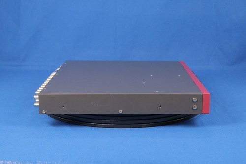 Astro SC-8219 Video Converter up-converts and down-converts various video signal - Picture 4 of 5