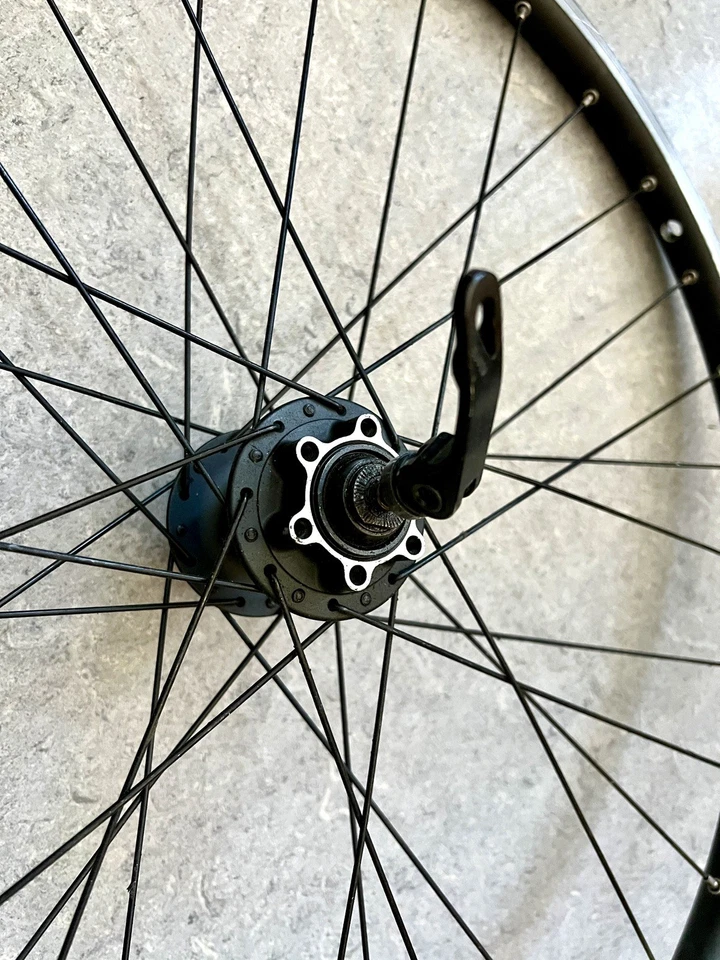 BONTRAGER Camino 26" 559x18 MTB Laufrad VR schwarz Vorderrrad für Scheibenbremse - Bild 2 von 4