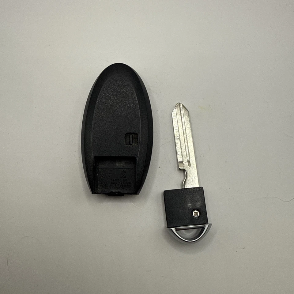 Llave de proximidad para INFINITI M35 / M37 / M56 / Q70 2011-2019 FCCID:CWTWB1U787 Foto 4 de 4