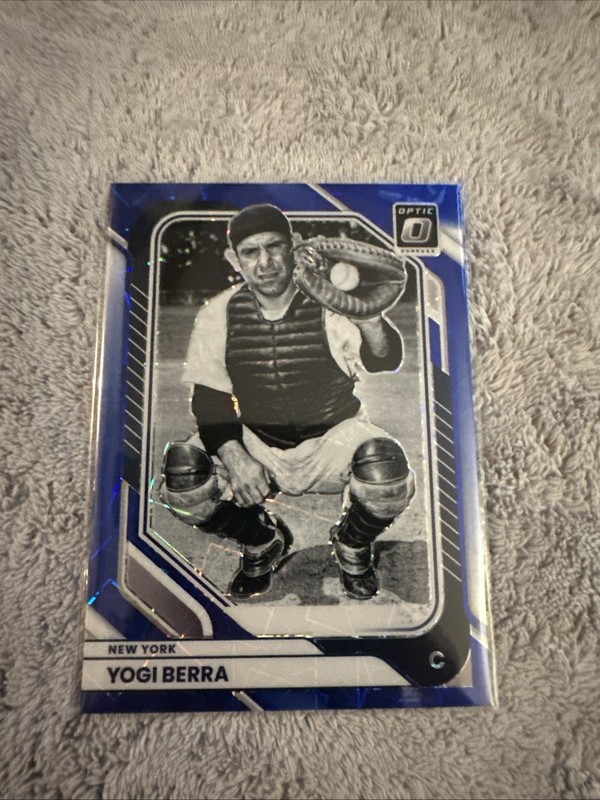 Yogi Berra 2026 Panini Donruss Optic Blue Velocity Yankees
