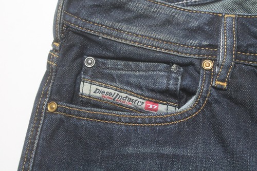 Diesel Zatiny 0074C Vaqueros Hombres W27 / L32 Botón Triquitos Regular Fit - Imagen 6 de 12