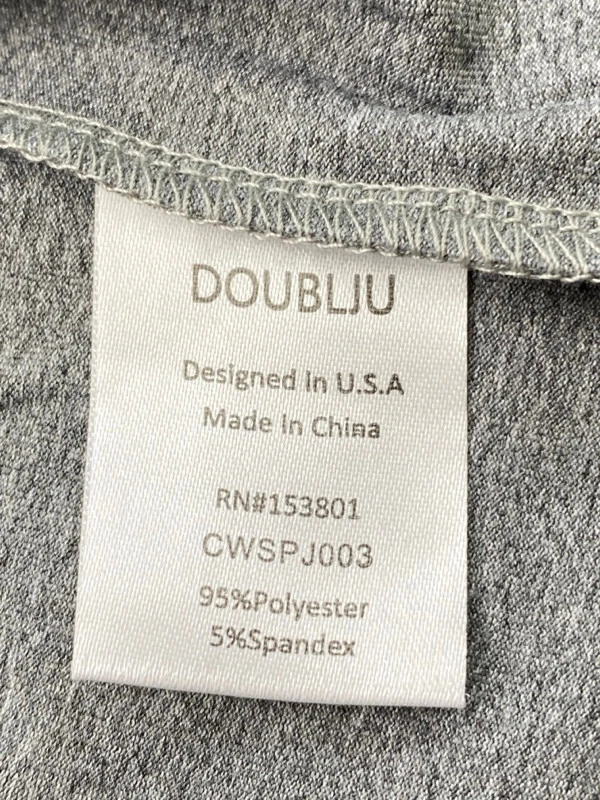 NUEVO CON ETIQUETAS Camiseta Doublju Para Hombre Mediana Manga Corta Gris Cuello Amarillo NUEVA 5979 Foto 4 de 4