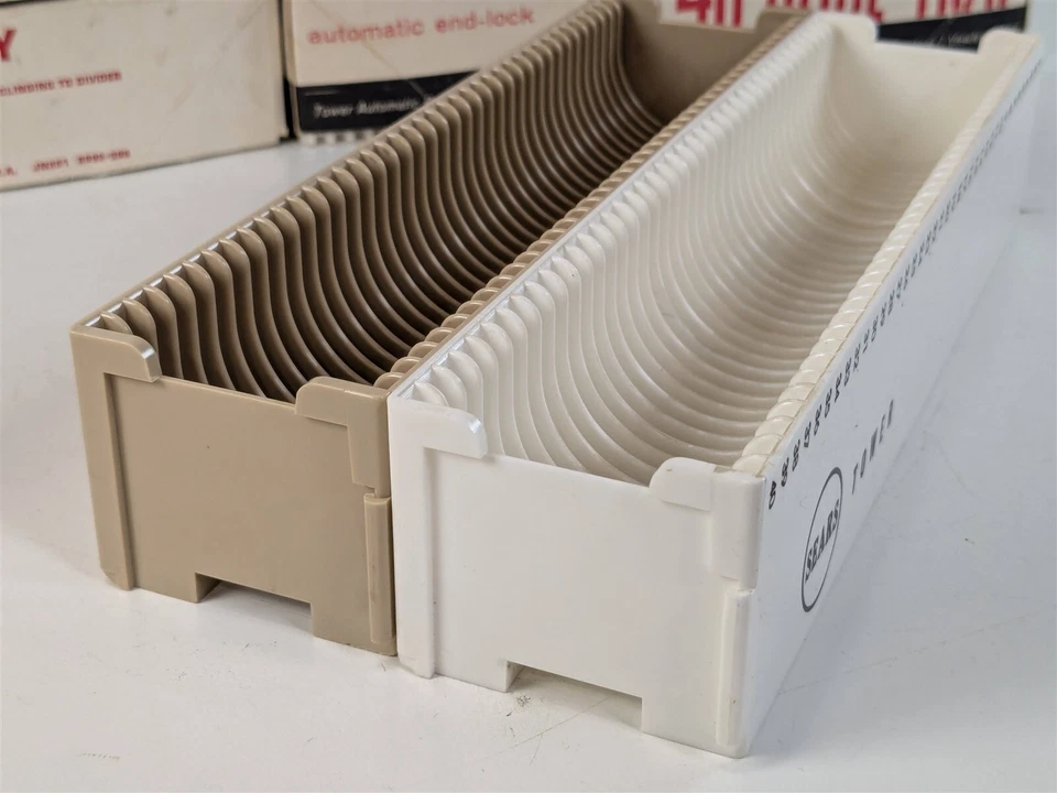 ANSCO & SEARS Lot of 16 GAF TDC Style 40 Capacity Auto End-Lock Slide Trays - Image 3 of 4