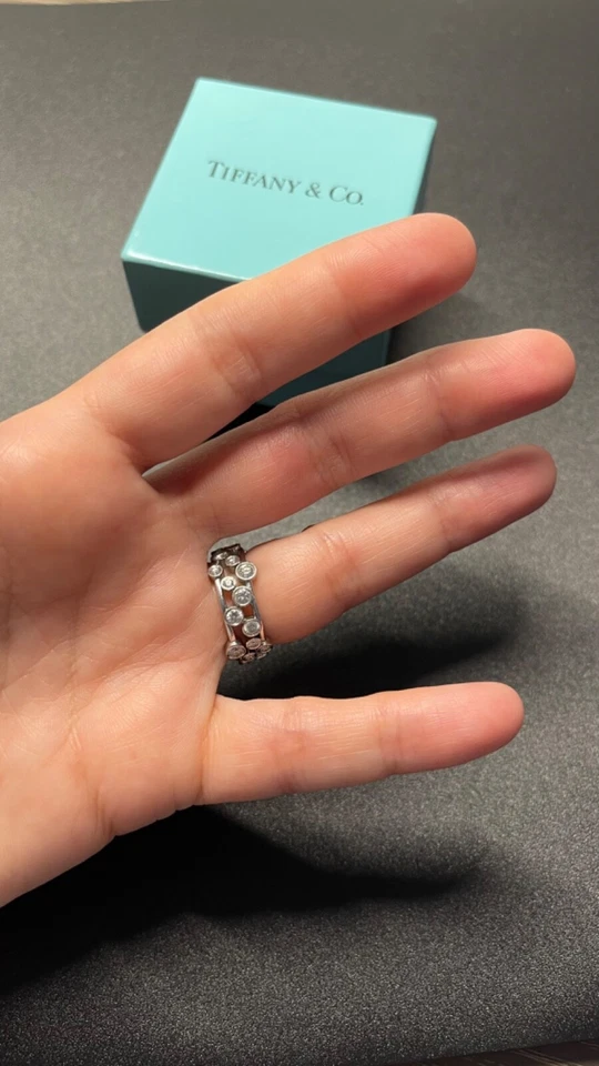 Tiffany & Co. PLATINUM BUBBLES DIAMOND RING 1.52 ct |  Size 5.25 - Image 3 of 4